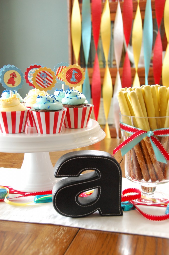 Clifford the Big Red Dog Party Dessert Table